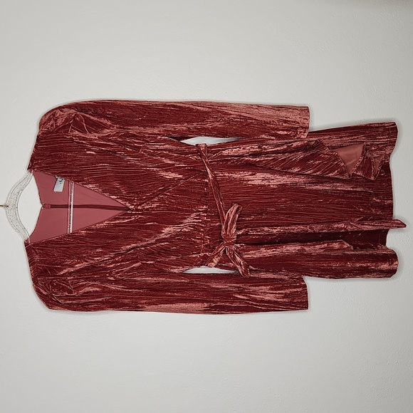 ADELYN RAE PRISCILLA Faux WRAP DRESS size Small - Picture 4 of 14